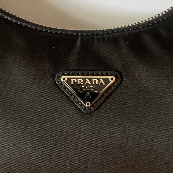 Prada Re-Edition 2005 Re-Nylon mini bag - Picture 1 of 6